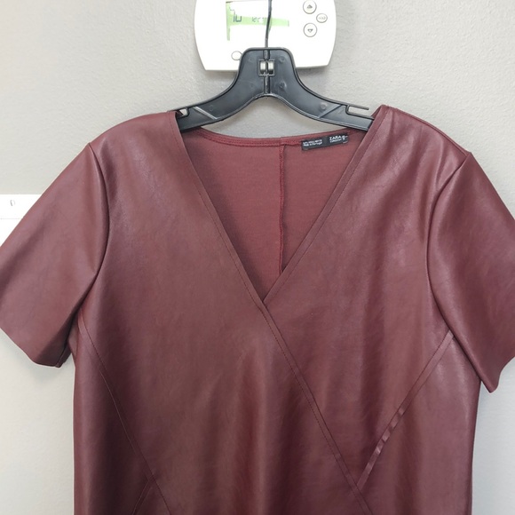 Dress - Picture 2 of 7